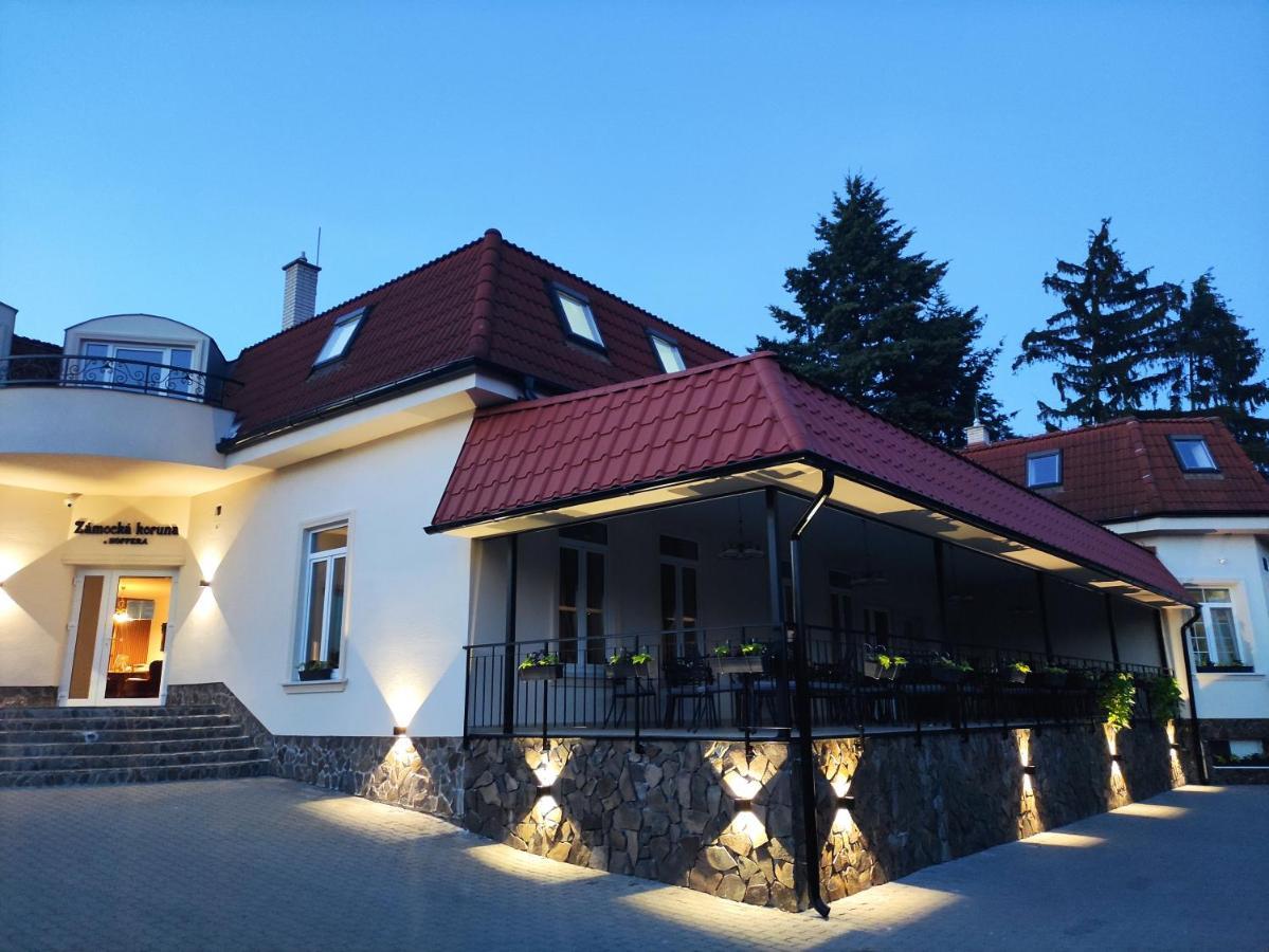 Zamocka Koruna U Hoffera Nitra Exterior photo